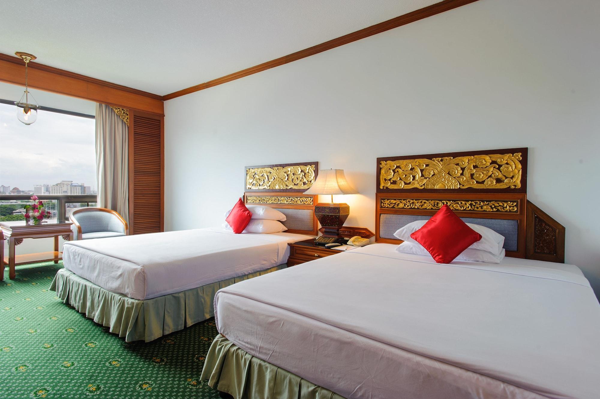 The Park Hotel, Чиангмай Экстерьер фото