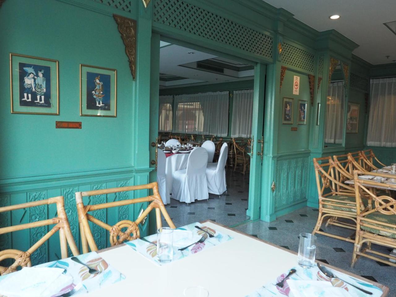 The Park Hotel, Чиангмай Экстерьер фото